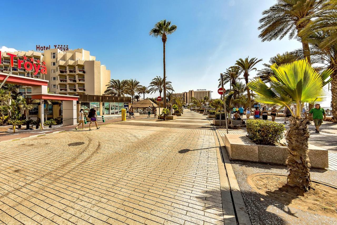 Apartamento De 2 Dormitorios Con Wifi, Cerca De Playa, En Playa De Las Americas Екстер'єр фото